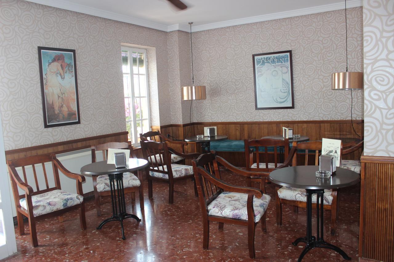 Hotel Varinia Serena - Balneario De Alange Exteriör bild