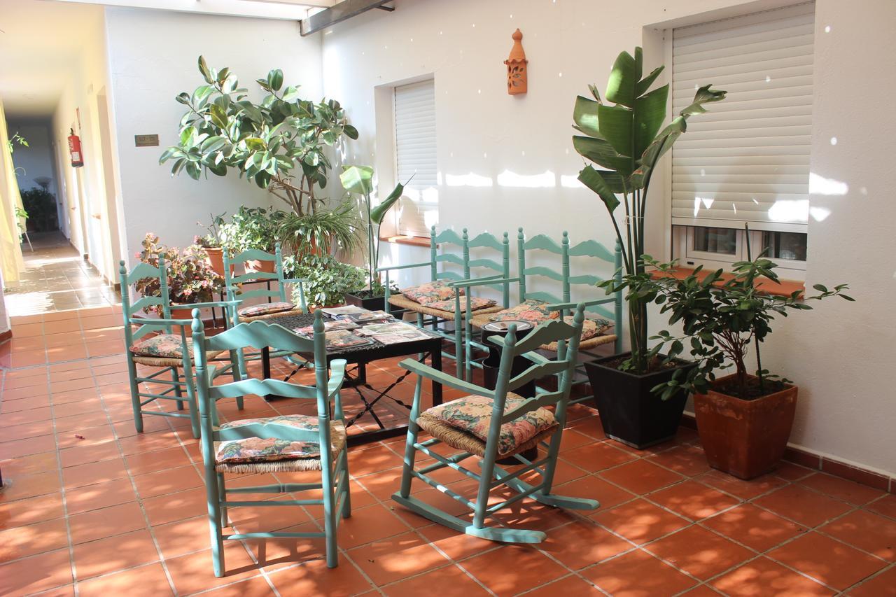 Hotel Varinia Serena - Balneario De Alange Exteriör bild